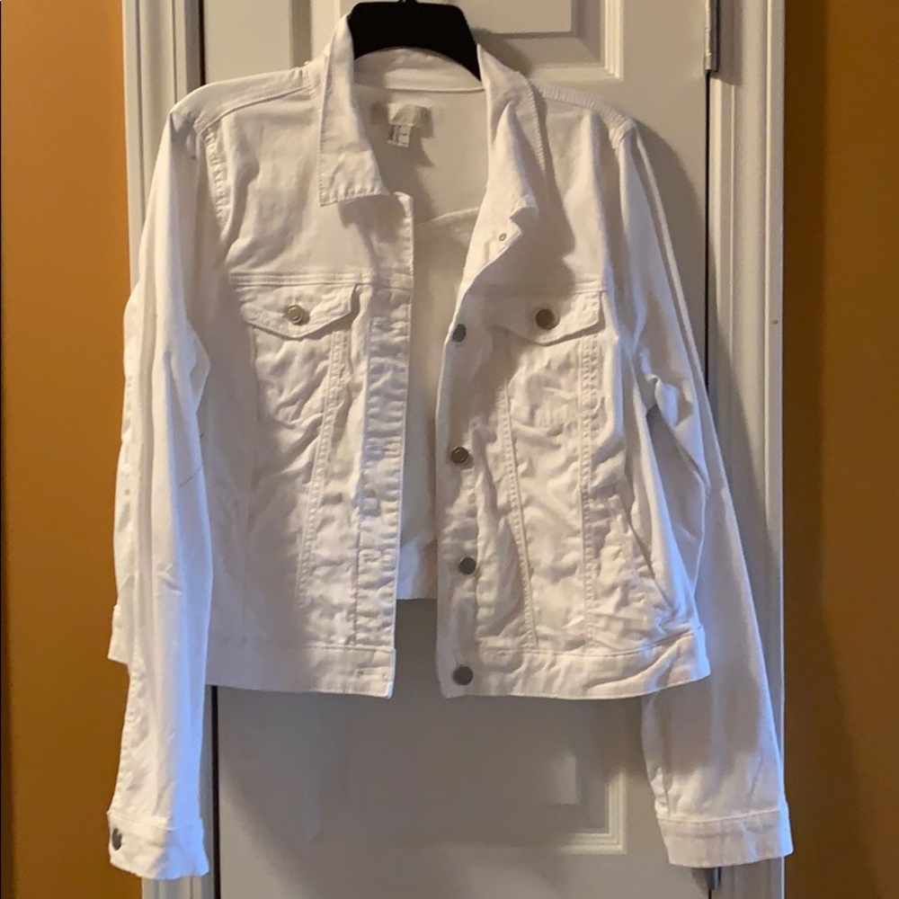 FINALMARKDOWN1X Forever 21 white jean cropped jkt